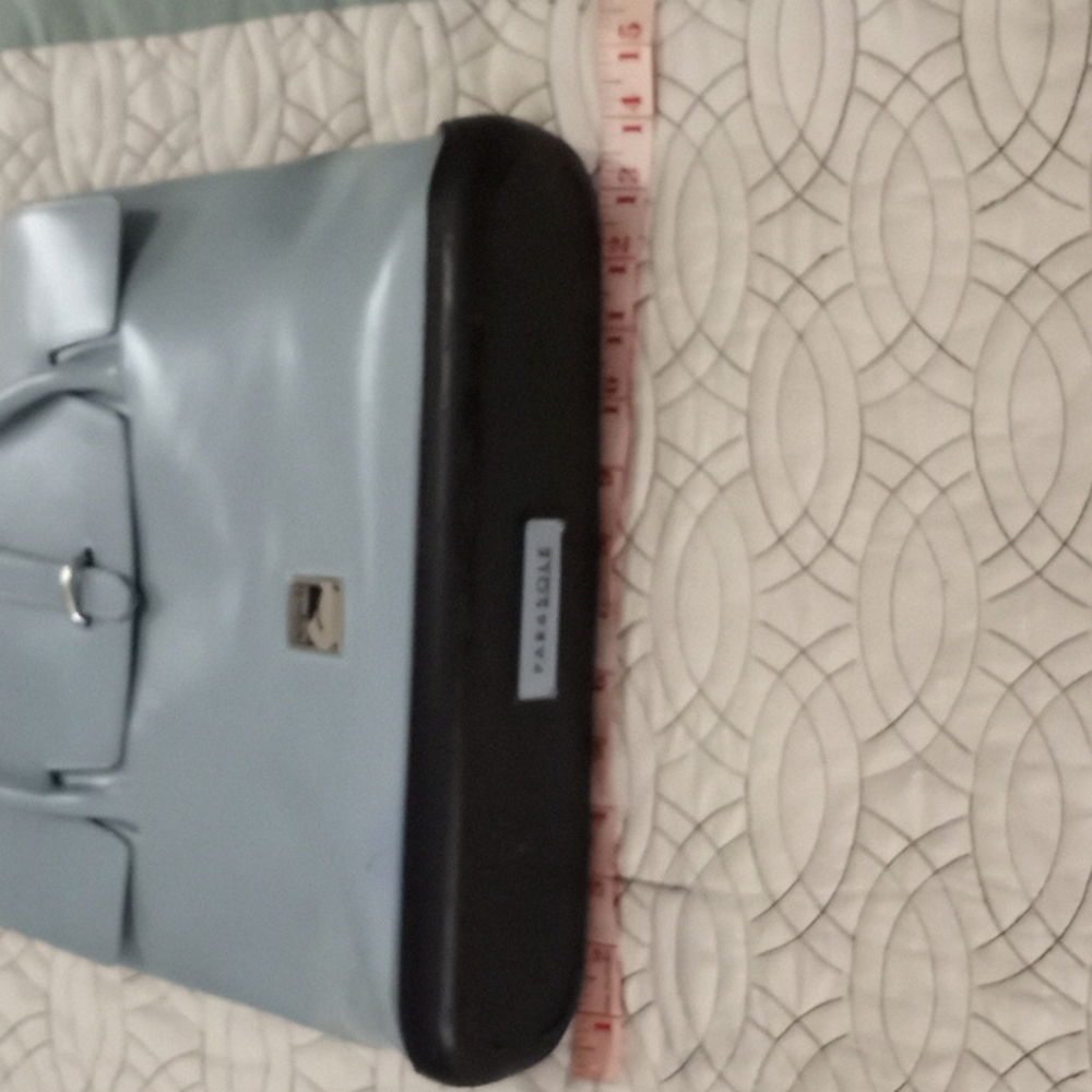Purse - Picture 4 of 8